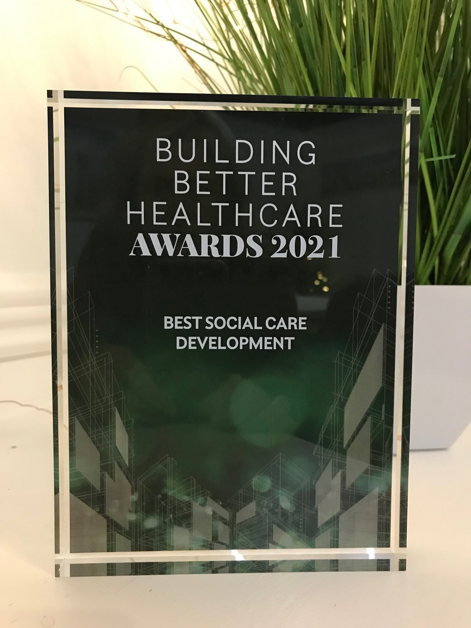 Winner: Building Better Healthcare, Hammerson House, Wohl Campus ...