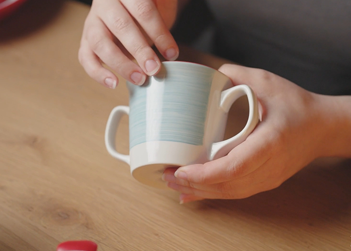 Eating Independently Adaptive Cups and Beakers